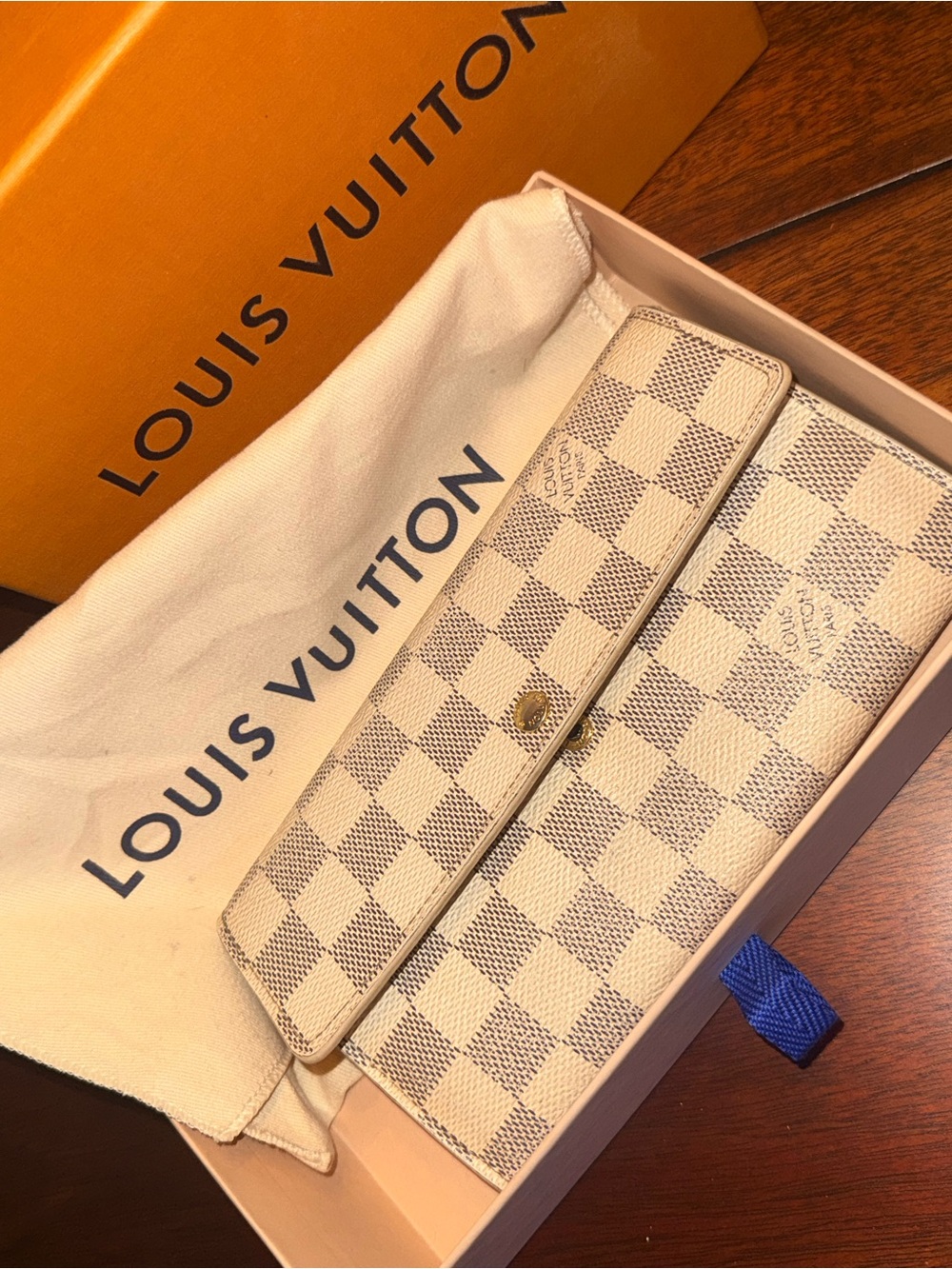 Louis Vuitton Sarah Wallet Damier Azur